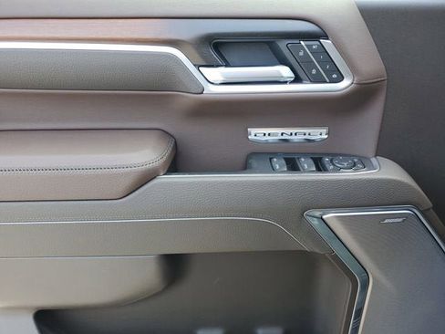 New 2026 GMC Sierra 1500 Denali AWD/4WD image 18