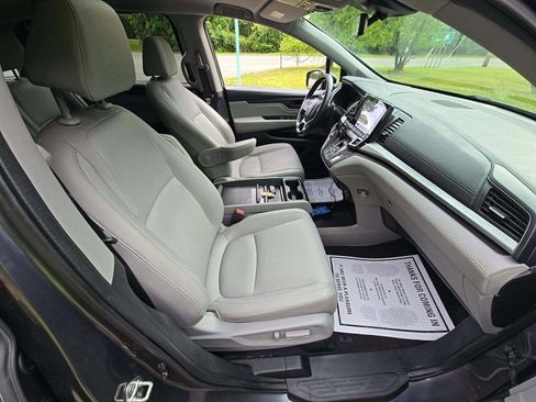 Used 2018 Honda Odyssey Touring image 14
