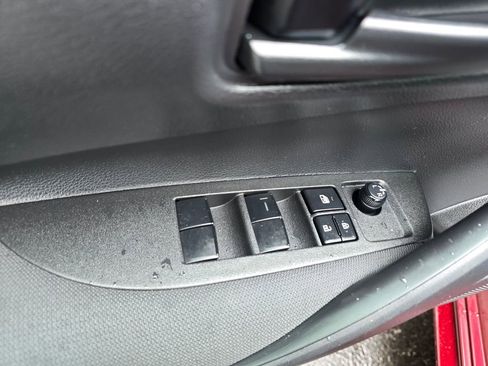 Used 2022 Toyota Corolla LE w/ Carpet Mat Package (TMS) FWD image 15