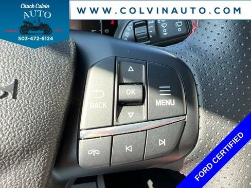 Certified 2025 Ford Escape ST-Line Select AWD/4WD image 21