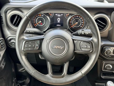 Used 2022 Jeep Wrangler Sport AWD/4WD image 18