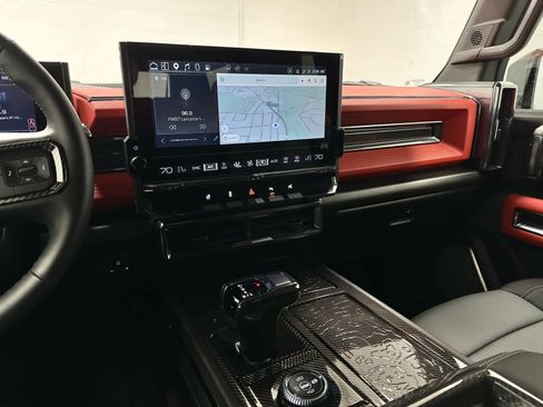 Used 2026 GMC Hummer EV 3X w/ Carbon Fiber Edition Package AWD/4WD image 29