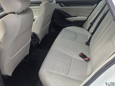 Used 2021 Honda Accord EX-L image 11