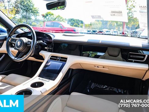 Used 2022 Porsche Taycan 4S image 31