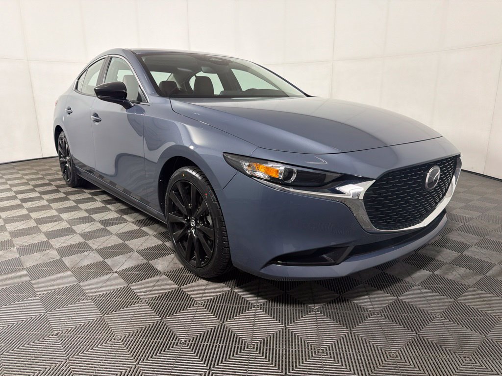 Used 2026 MAZDA MAZDA3 Carbon AWD/4WD image 2