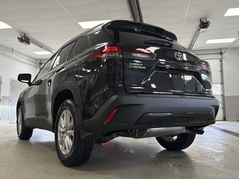 New 2026 Toyota Corolla Cross LE AWD/4WD image 43