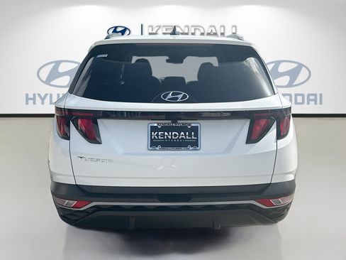 Used 2024 Hyundai Tucson SEL FWD image 5