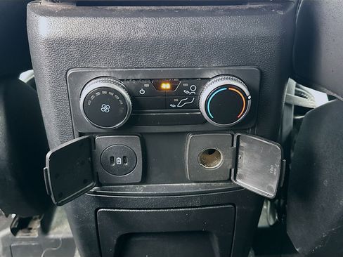 Used 2023 Ford Explorer XLT w/ Equipment Group 202A image 16