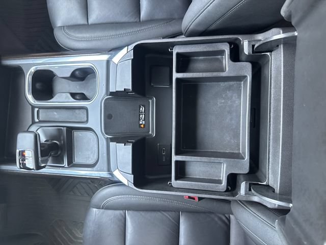 Used 2024 Chevrolet Silverado 1500 LT Trail Boss w/ Convenience Package II AWD/4WD image 32