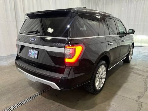 Used 2019 Ford Expedition Platinum AWD/4WD image 3