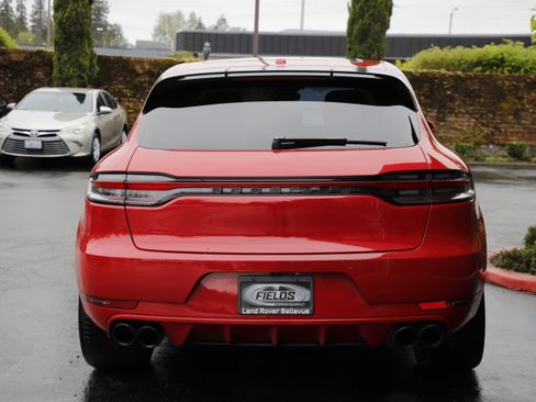 Used 2020 Porsche Macan Turbo AWD/4WD image 7