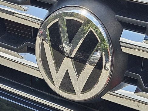 Used 2019 Volkswagen Atlas SEL Premium AWD/4WD image 35