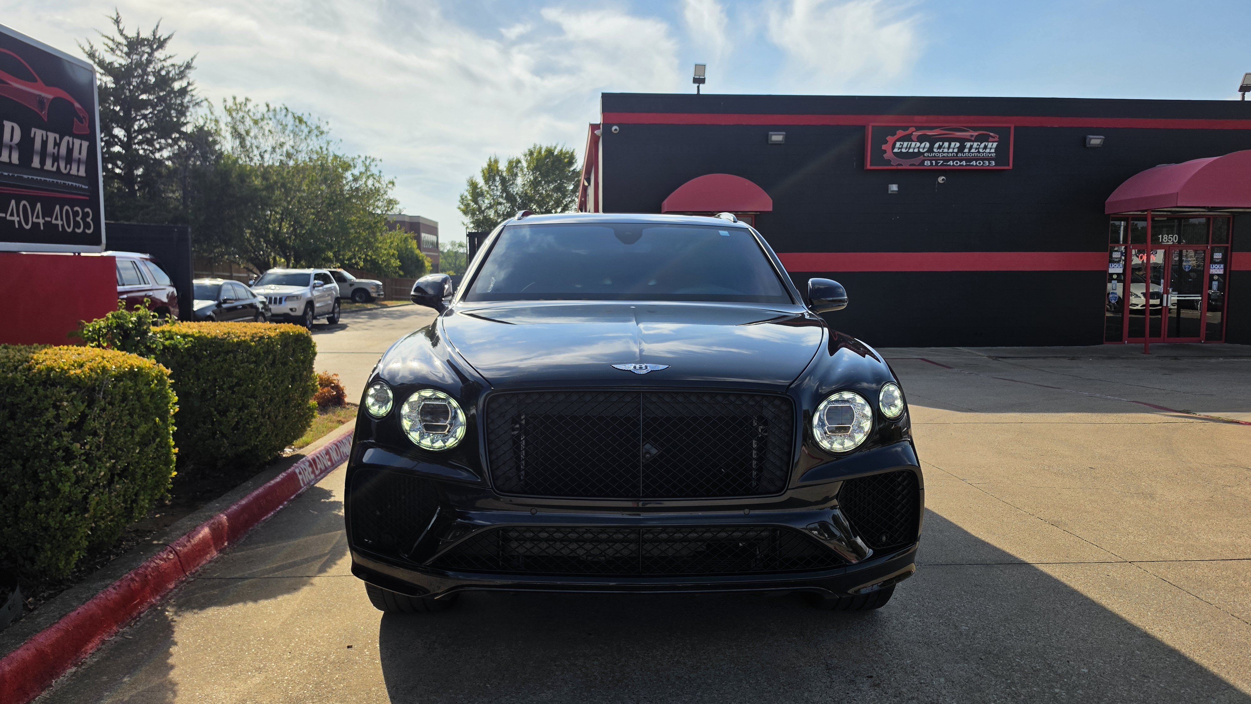 Used 2022 Bentley Bentayga AWD/4WD image 5