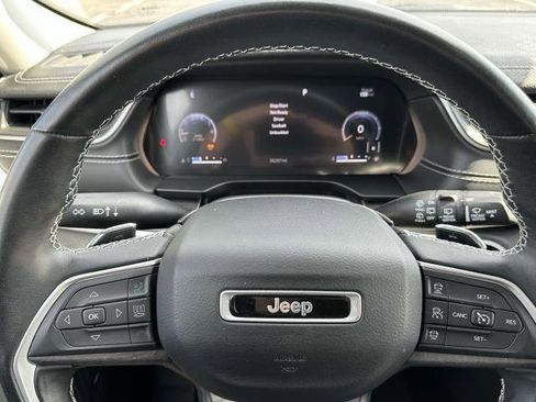 Certified 2021 Jeep Grand Cherokee L Limited image 22