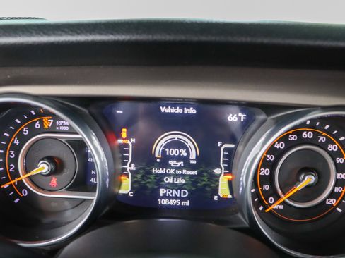 Used 2018 Jeep Wrangler Unlimited Sport S image 16