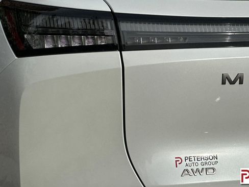 Used 2025 Nissan Murano Platinum image 35