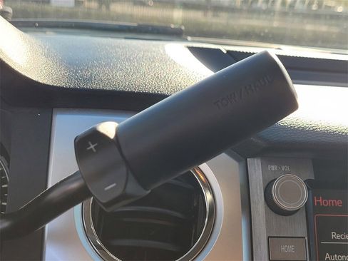 Used 2020 Toyota Tundra SR5 image 23