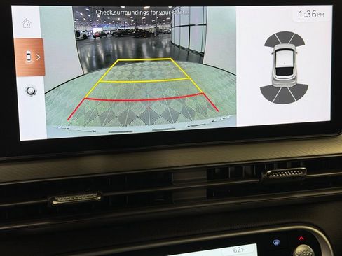 Used 2025 Genesis GV60 RWD image 21