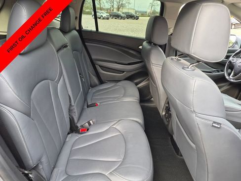 Used 2020 Buick Envision Essence w/ Experience Buick Package FWD image 18