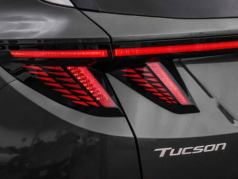 New 2026 Hyundai Tucson Limited w/ Tow & Go Package image 9