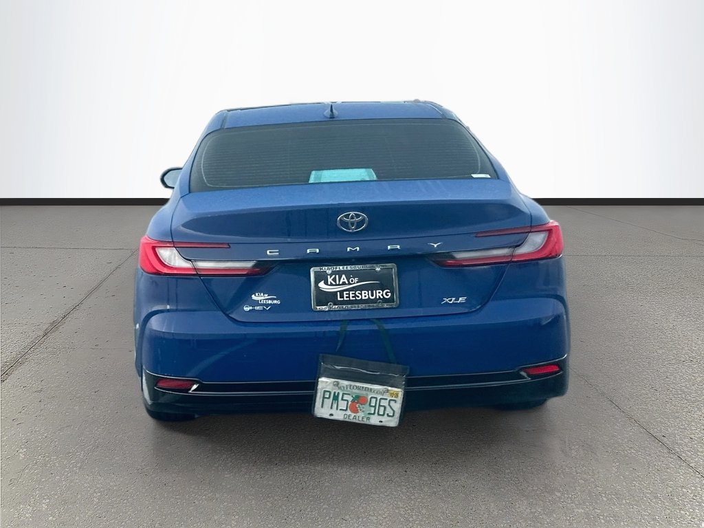 Used 2025 Toyota Camry XLE FWD image 6