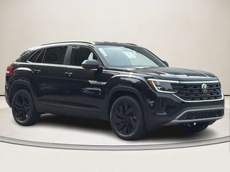 New 2026 Volkswagen Atlas Cross Sport SE FWD video 1
