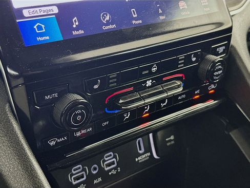 Used 2022 Jeep Grand Cherokee Limited 4xe image 24