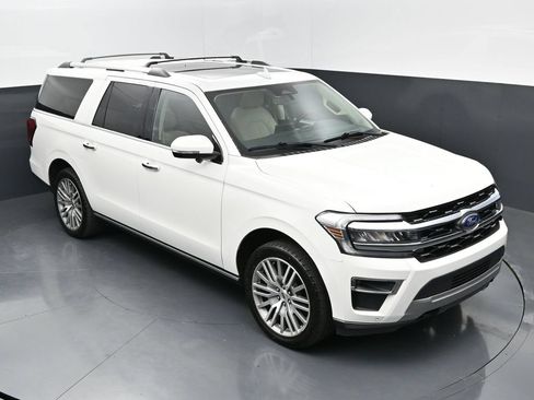 Used 2022 Ford Expedition Max Limited AWD/4WD image 30