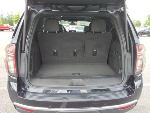 Certified 2022 Chevrolet Tahoe LT w/ LT Signature Plus Package RWD image 17