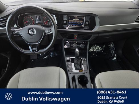 Certified 2020 Volkswagen Jetta R-Line w/ R-Line Cold Weather Package image 14