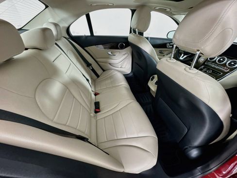 Used 2019 Mercedes-Benz C 300 Sedan image 28