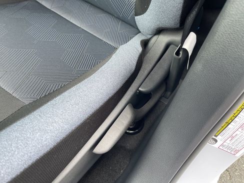 New 2025 Nissan Versa SV w/ Trunk Package image 15