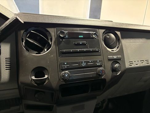 Used 2015 Ford F350 XL image 22