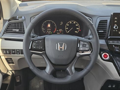 New 2027 Honda Odyssey Elite image 14