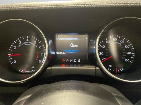 Used 2019 Ford Mustang Coupe RWD image 15