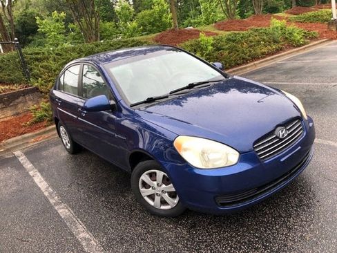 Used 2008 Hyundai Accent GLS FWD image 3