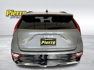 Used 2024 Kia Niro Wind w/ Wind Preserve Package FWD video 3