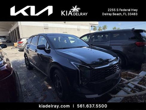 Used 2026 Kia Sportage EX FWD image 5