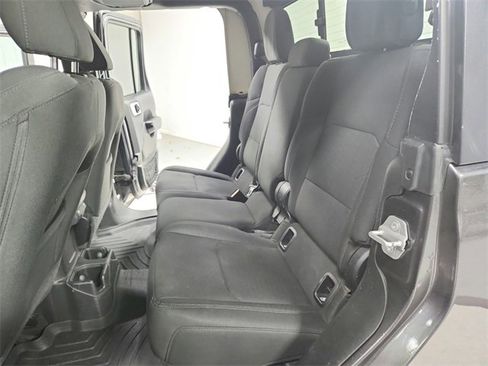 Used 2020 Jeep Gladiator Sport w/ Quick Order Package 24S image 32