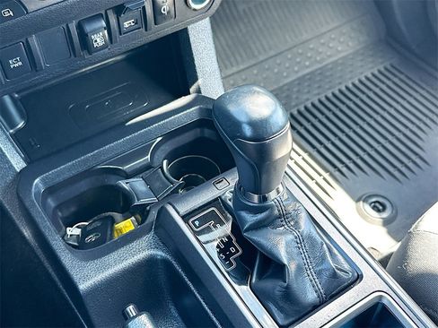 Used 2023 Toyota Tacoma TRD Sport image 22