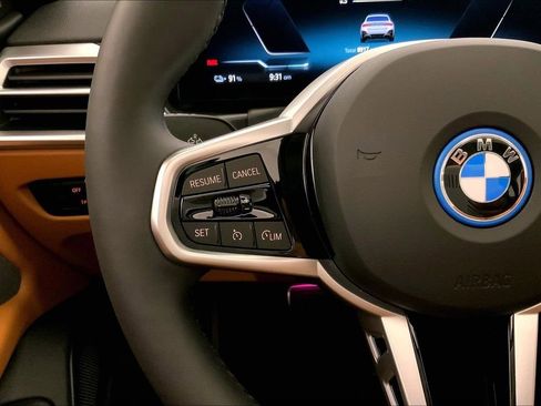 Used 2025 BMW i4 xDrive40i w/ M Sport Package image 18