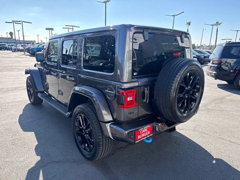 Certified 2021 Jeep Wrangler Unlimited Sahara AWD/4WD image 5