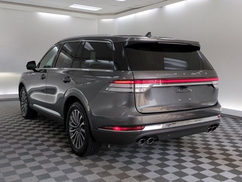 Used 2020 Lincoln Aviator Reserve AWD/4WD image 8