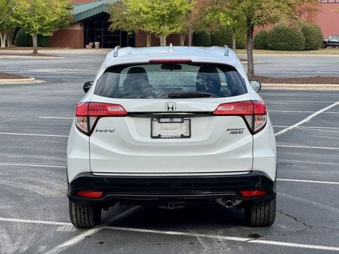 Used 2020 Honda HR-V Sport image 6