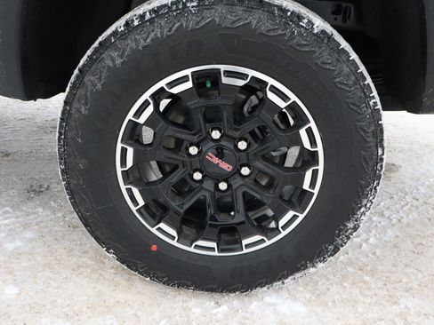 New 2026 GMC Canyon AT4 image 20