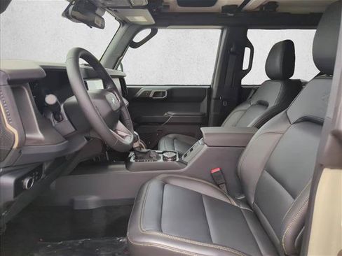 New 2026 Ford Bronco Badlands AWD/4WD image 4