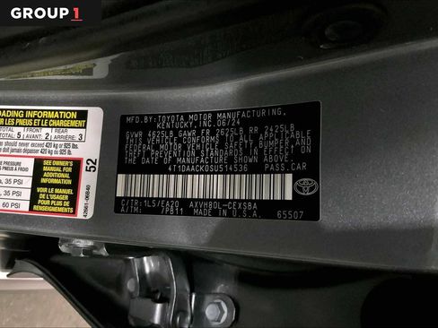 Used 2025 Toyota Camry SE FWD image 37