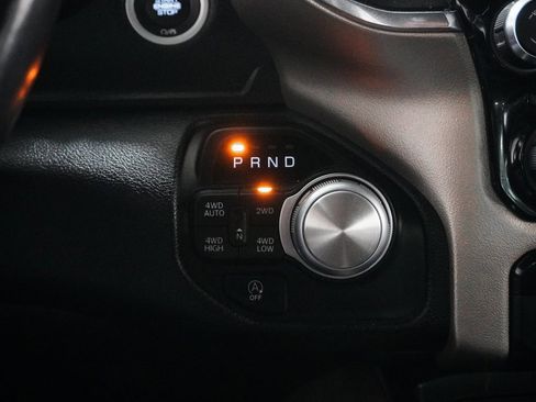 Certified 2019 RAM 1500 Laramie image 25