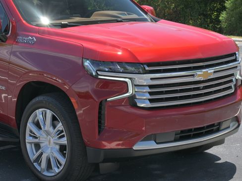 Used 2023 Chevrolet Tahoe High Country w/ Advanced Technology Package image 37