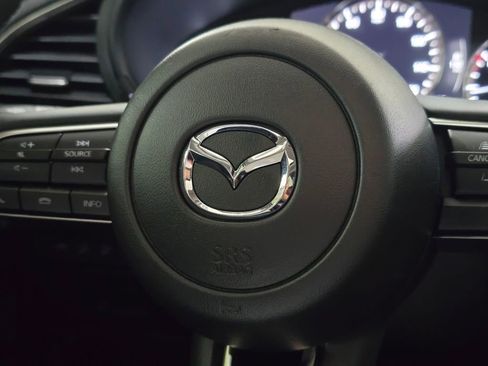 Used 2024 MAZDA MAZDA3 s image 20